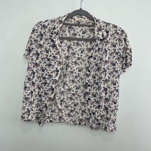 Vans Women's Floral Button Down Shirt - Black and White
